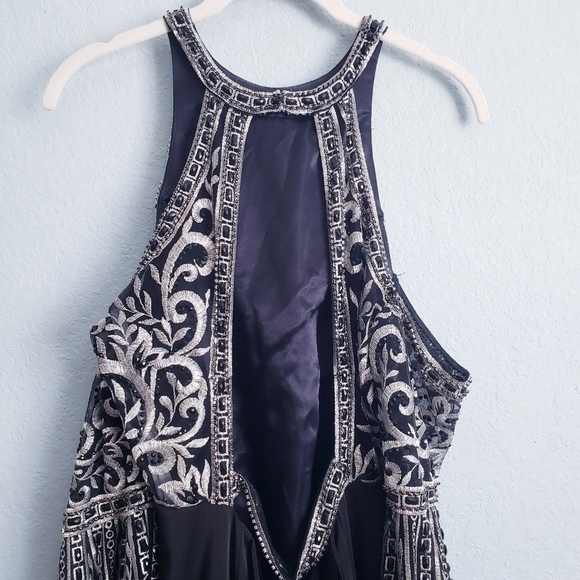 Ellie Wilde Mon Cheri Black Embroidered Bellsleeve Cold Shoulder Gown Prom Dress - Picture 9 of 13